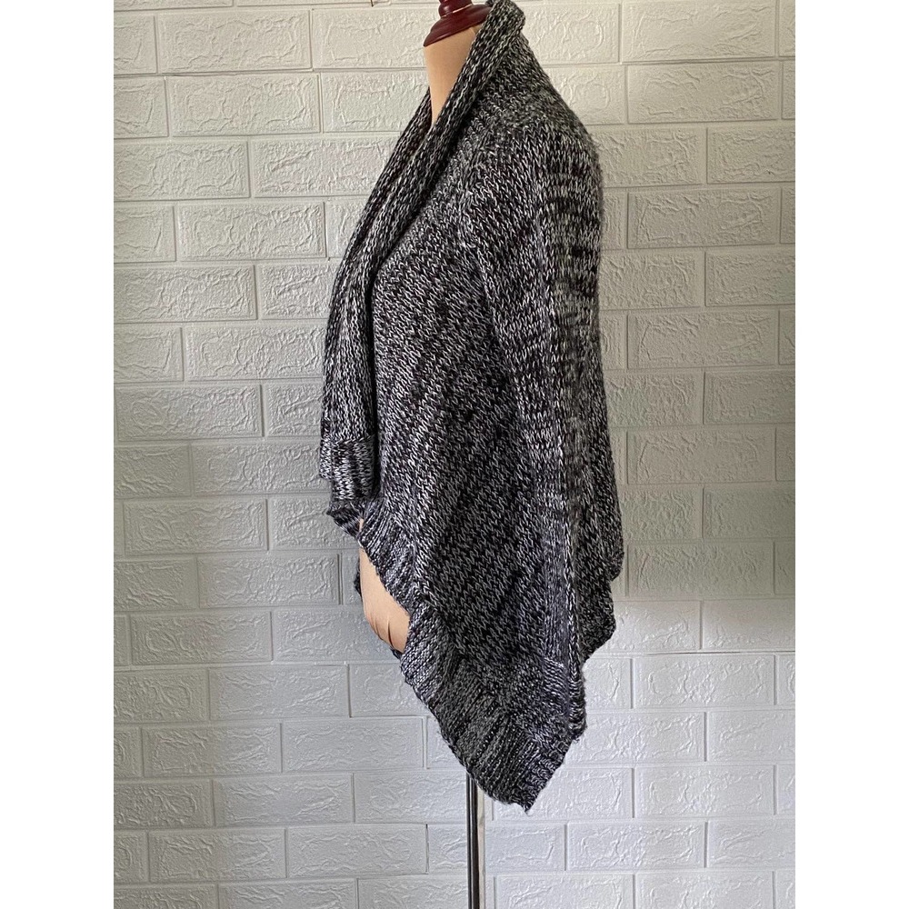 Cardigan - Picture 6 of 7